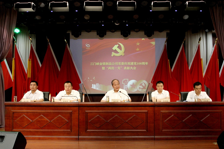 說明: https://mmbiz.qpic.cn/mmbiz_png/jdOjibjqu2dEYia95H6ia8jAkkq0cibTrSa6icj6KwVfibJJDUtw9CZDpRhJO81y8ybnByNT3Kc7TsiaywMGzsbxWaOOQ/640?wx_fmt=png&tp=webp&wxfrom=5&wx_lazy=1&wx_co=1