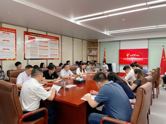 說明: https://mmbiz.qpic.cn/mmbiz_png/jdOjibjqu2dHG1Tu1tUHwGibsCBKeEqFRKhgA4WibgzLY90ZHot32bqPUSicLxic4WXudAsvK9lFicGfrxXjia1A1WrdA/640?wx_fmt=png&tp=webp&wxfrom=5&wx_lazy=1&wx_co=1